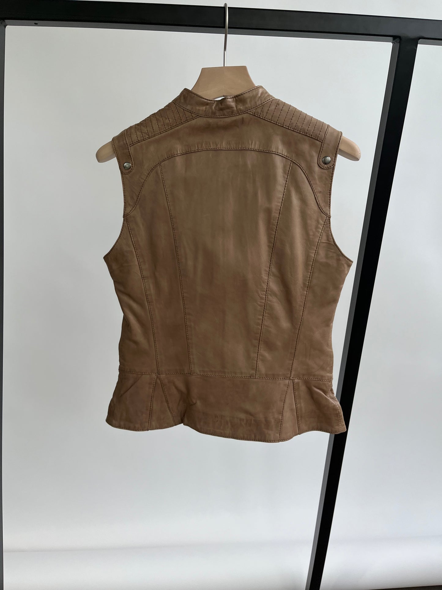 Stocklots Skindvest Brun