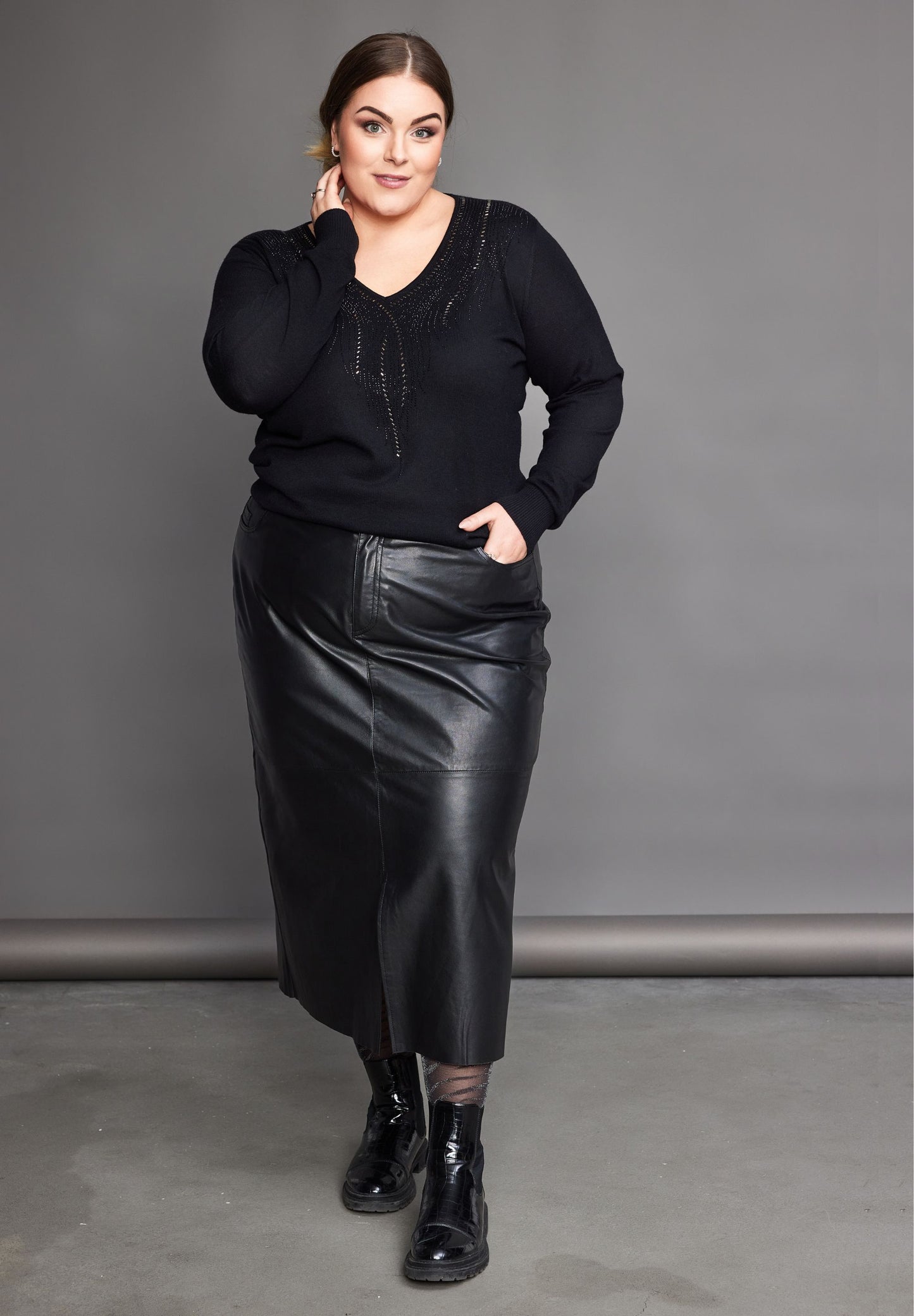 NO. 1 BY OX Elegant striktrøje Sweaters Sort