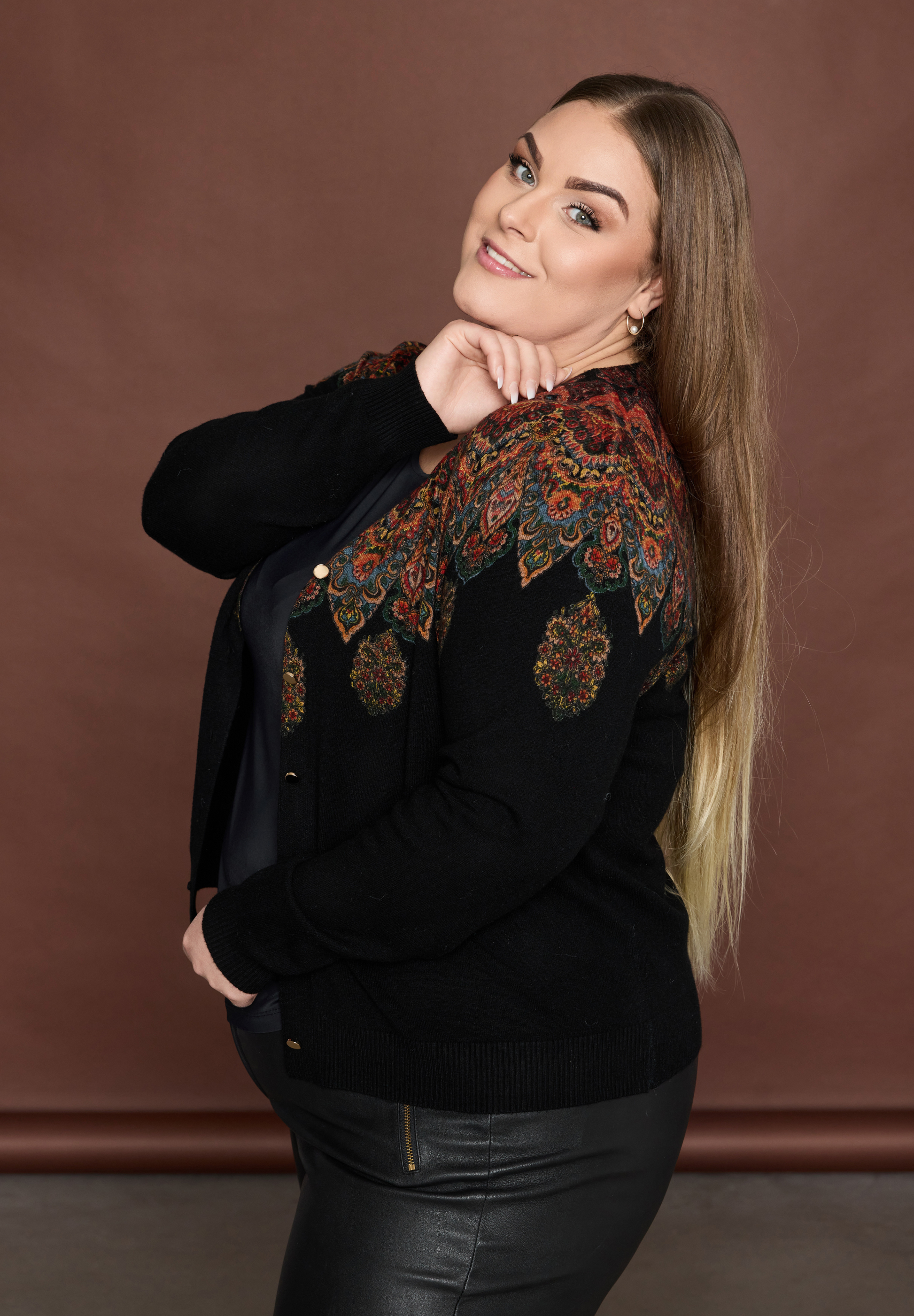 NO. 1 BY OX Klassisk cardigan med mønster Cardigans Sort