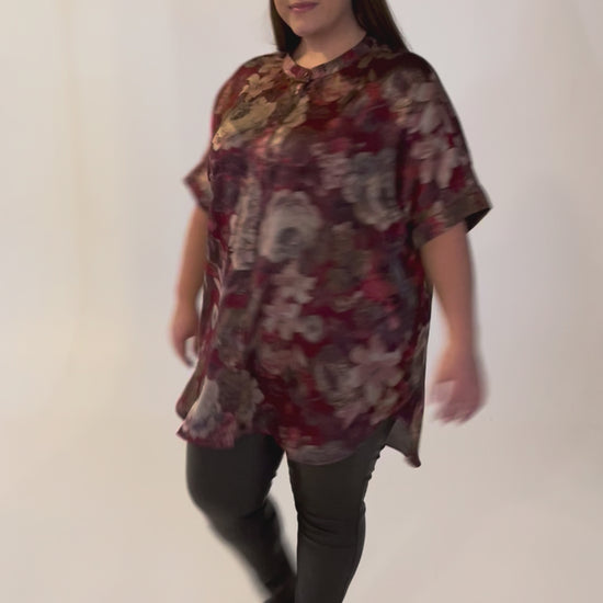 NO. 1 BY OX Tunika kjole Bluser Dark Pompeian Red w Marmelade Rose flowers